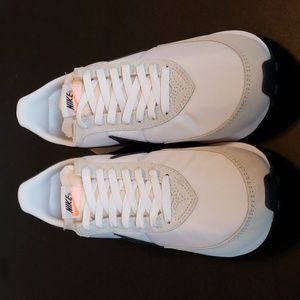 Nike Waffle Trainer 2 size 11